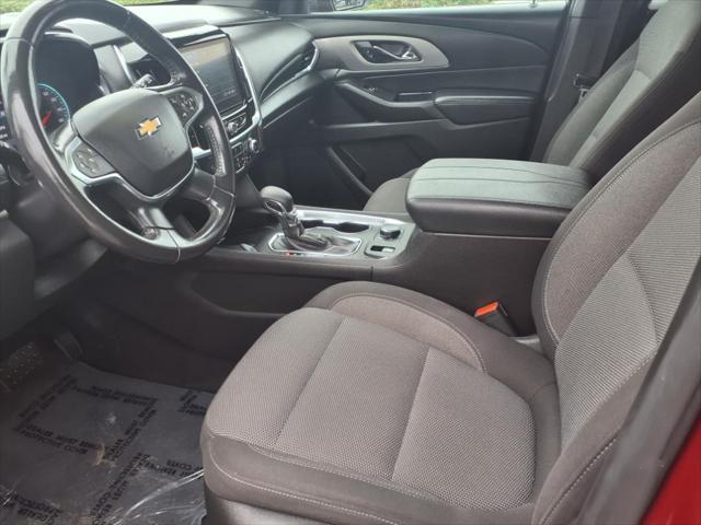 used 2022 Chevrolet Traverse car, priced at $25,889
