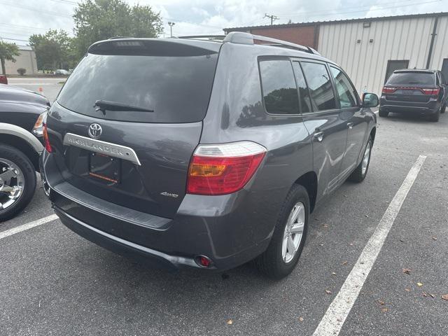 used 2010 Toyota Highlander car, priced at $10,400