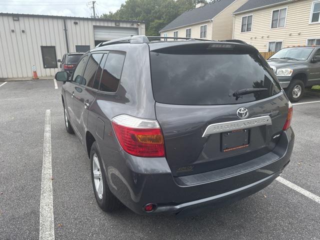 used 2010 Toyota Highlander car, priced at $10,400