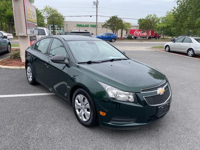 used 2014 Chevrolet Cruze car, priced at $7,500