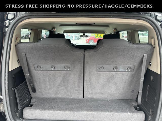 used 2010 Jeep Commander car, priced at $6,888