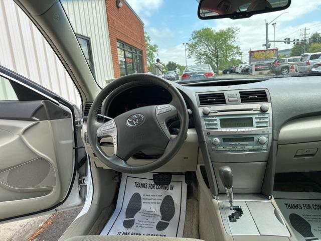 used 2009 Toyota Camry Hybrid car, priced at $7,225