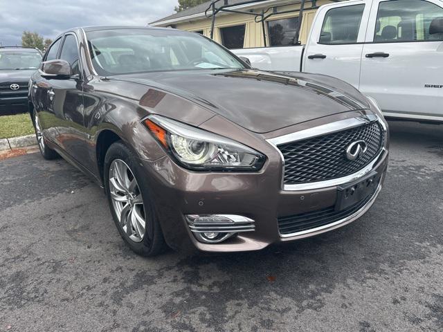 used 2019 INFINITI Q70 car, priced at $16,999