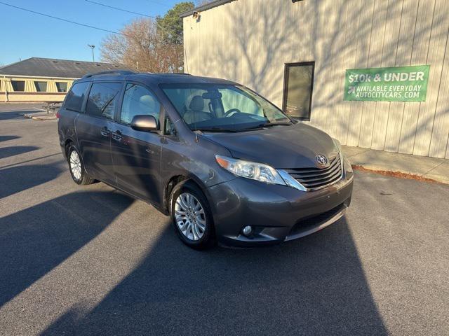 used 2014 Toyota Sienna car, priced at $14,075