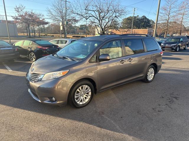 used 2014 Toyota Sienna car, priced at $14,075