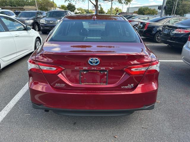 used 2019 Toyota Camry Hybrid car, priced at $19,698