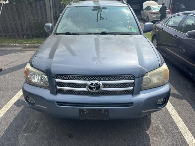 used 2006 Toyota Highlander Hybrid car, priced at $5,875