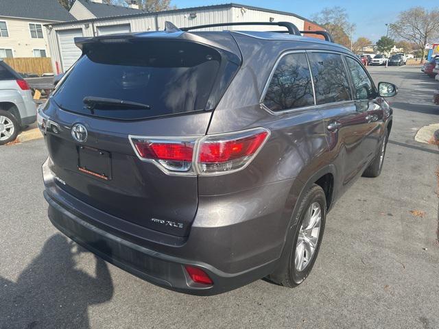 used 2015 Toyota Highlander car, priced at $16,800