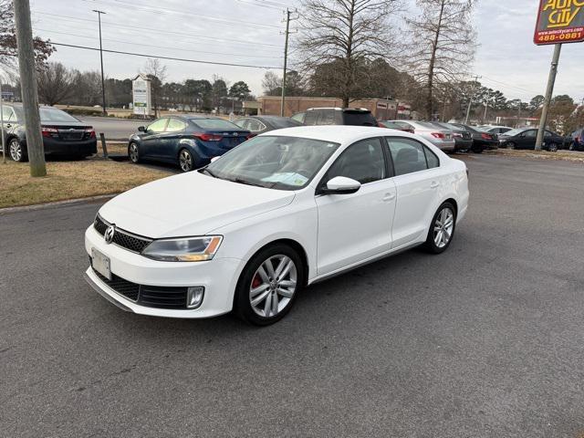 used 2014 Volkswagen Jetta car, priced at $9,800