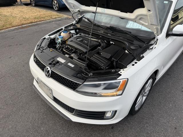 used 2014 Volkswagen Jetta car, priced at $9,800