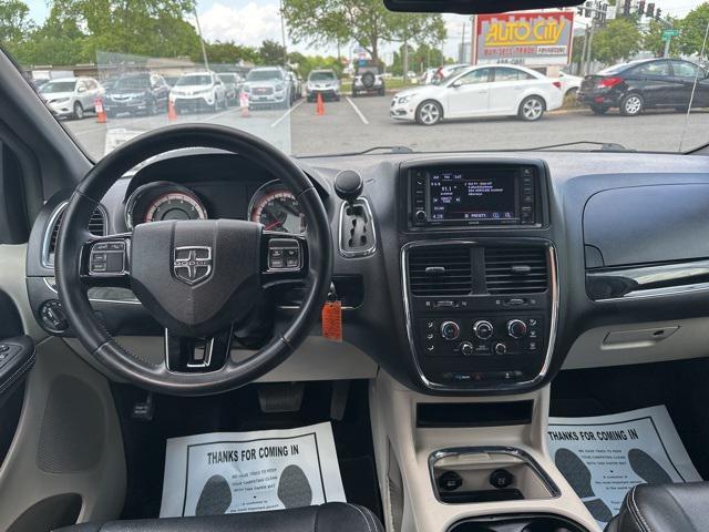 used 2019 Dodge Grand Caravan car, priced at $10,750
