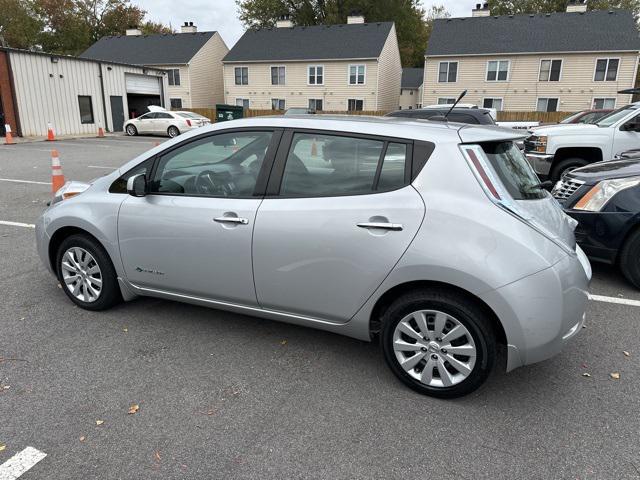 used 2013 Nissan Leaf car, priced at $4,900