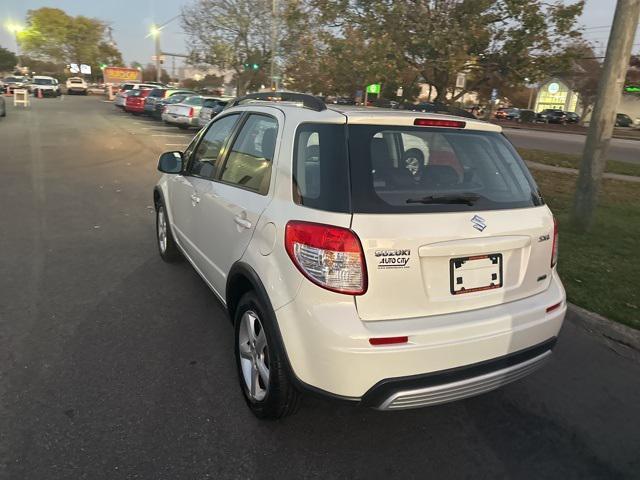 used 2008 Suzuki SX4 car, priced at $5,500