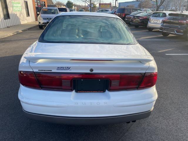 used 2000 Buick Regal car, priced at $5,299