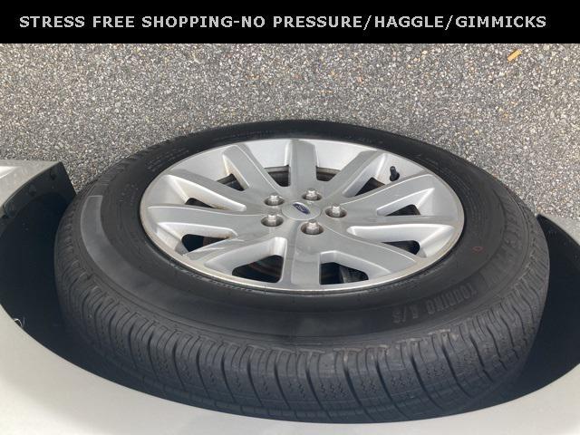 used 2009 Ford Flex car, priced at $5,897