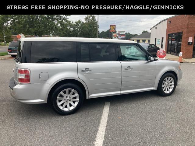 used 2009 Ford Flex car, priced at $5,897