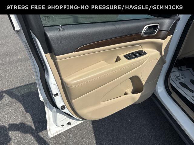 used 2015 Jeep Grand Cherokee car, priced at $9,610