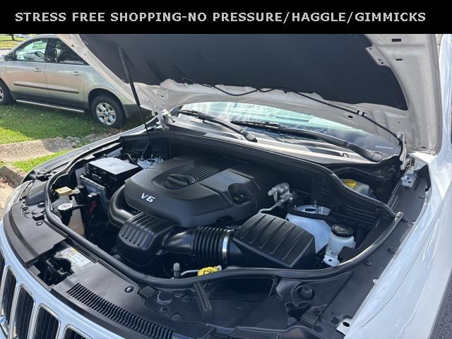 used 2015 Jeep Grand Cherokee car, priced at $9,610