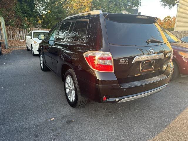 used 2008 Toyota Highlander Hybrid car, priced at $8,400