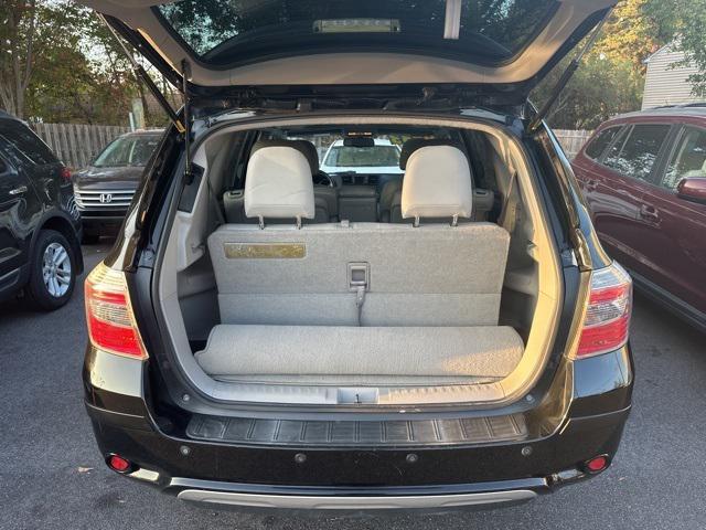 used 2008 Toyota Highlander Hybrid car, priced at $8,400