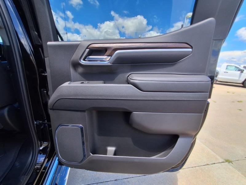new 2025 GMC Sierra 1500 car, priced at $59,245