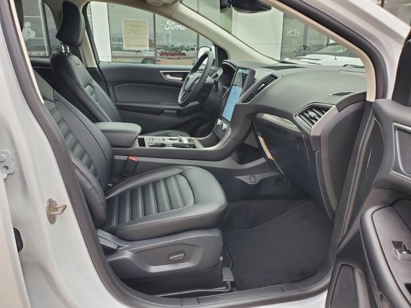 new 2024 Ford Edge car, priced at $37,795