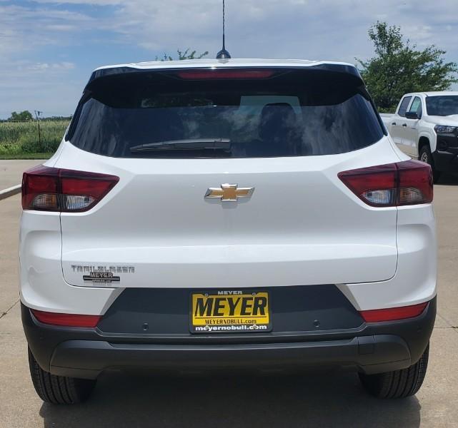 new 2024 Chevrolet TrailBlazer car, priced at $25,180