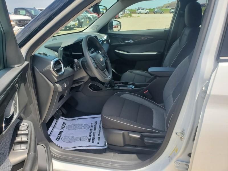 new 2024 Chevrolet TrailBlazer car, priced at $25,180