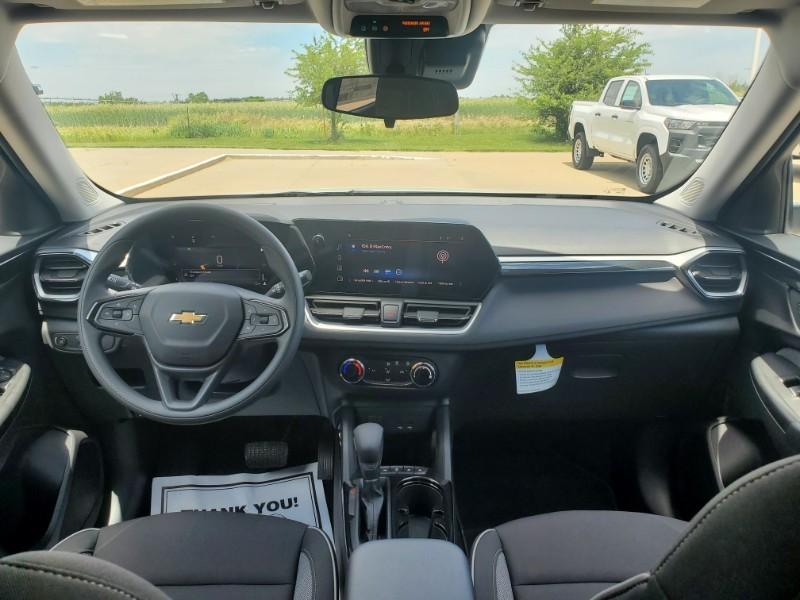 new 2024 Chevrolet TrailBlazer car, priced at $25,180