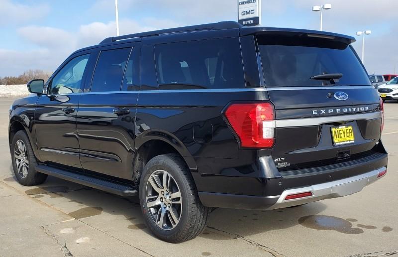 new 2024 Ford Expedition Max car, priced at $65,902