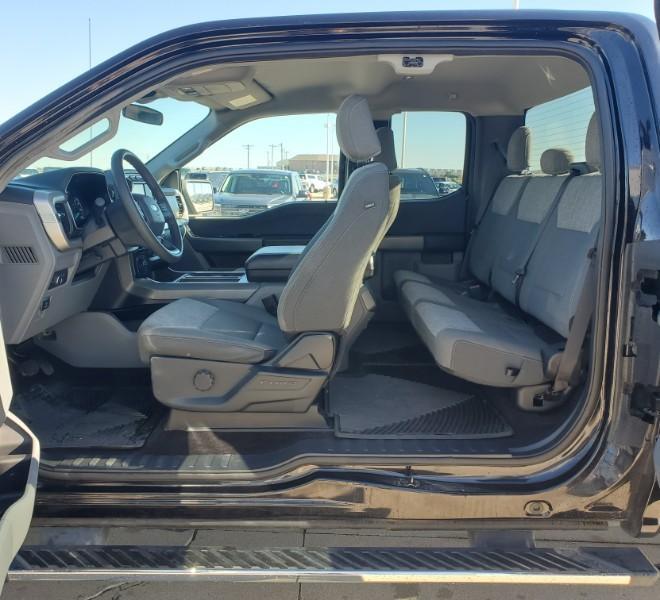 used 2021 Ford F-150 car, priced at $32,995