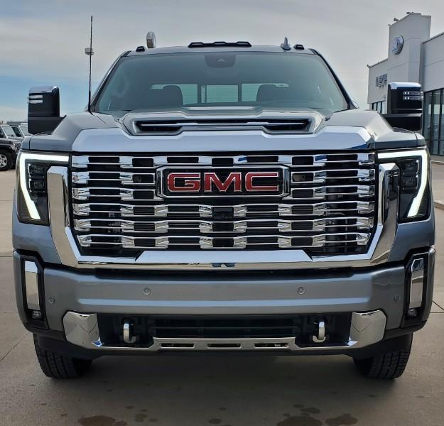 new 2024 GMC Sierra 3500 car, priced at $92,245