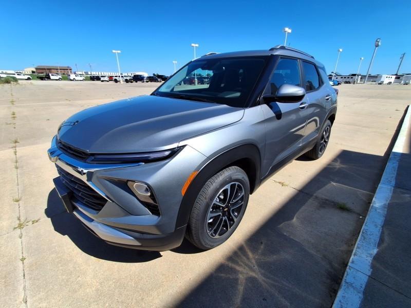 new 2026 Chevrolet TrailBlazer car, priced at $28,670