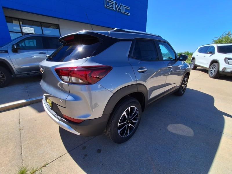 new 2026 Chevrolet TrailBlazer car, priced at $28,670