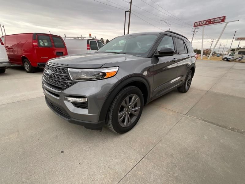 used 2023 Ford Explorer car, priced at $35,995