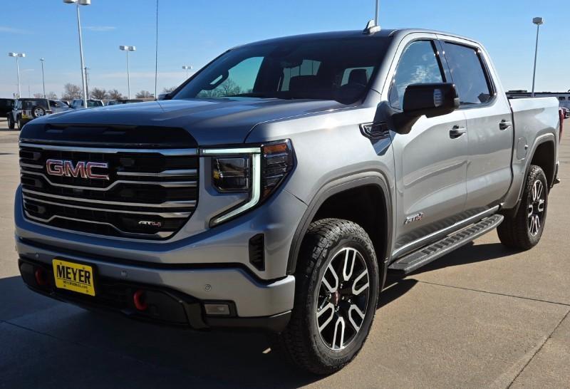 new 2025 GMC Sierra 1500 car, priced at $66,245