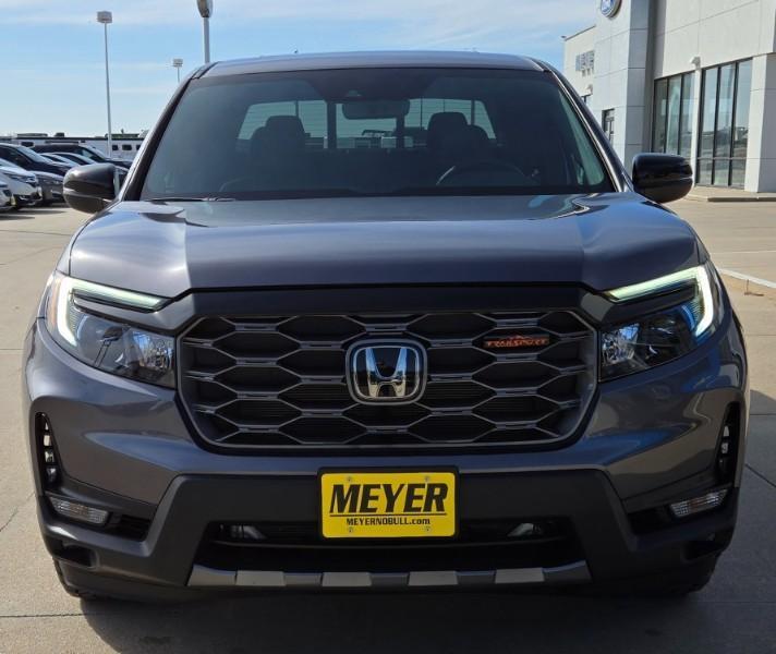 used 2025 Honda Ridgeline car, priced at $39,995