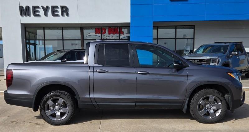 used 2025 Honda Ridgeline car, priced at $39,995