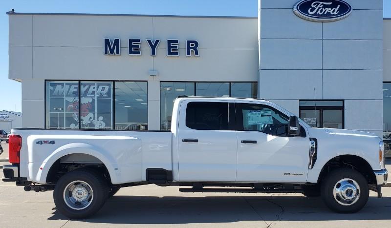 new 2024 Ford F-350 car, priced at $67,865