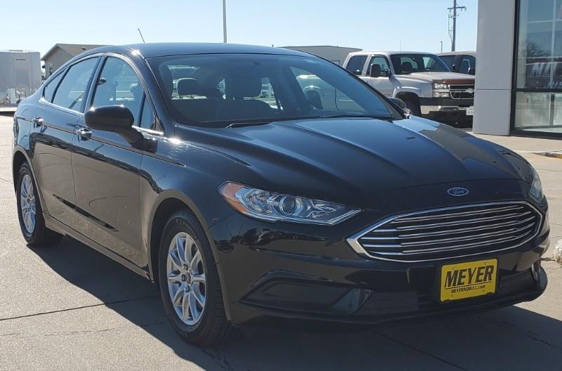 used 2018 Ford Fusion car, priced at $11,495