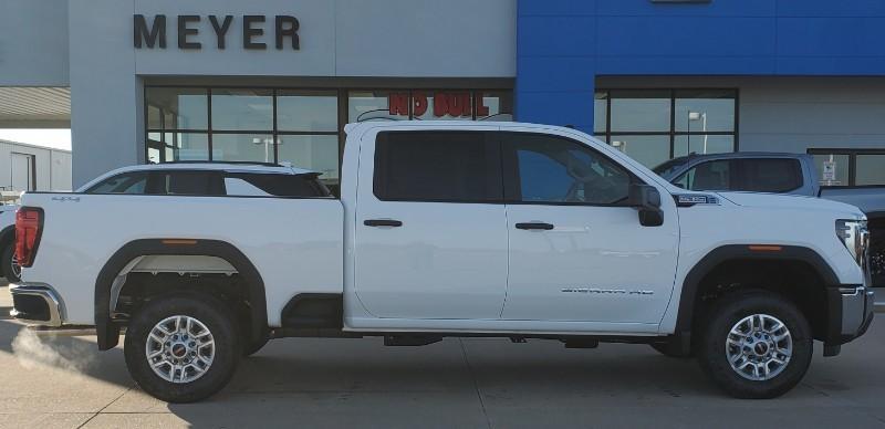 new 2025 GMC Sierra 2500 car, priced at $57,355