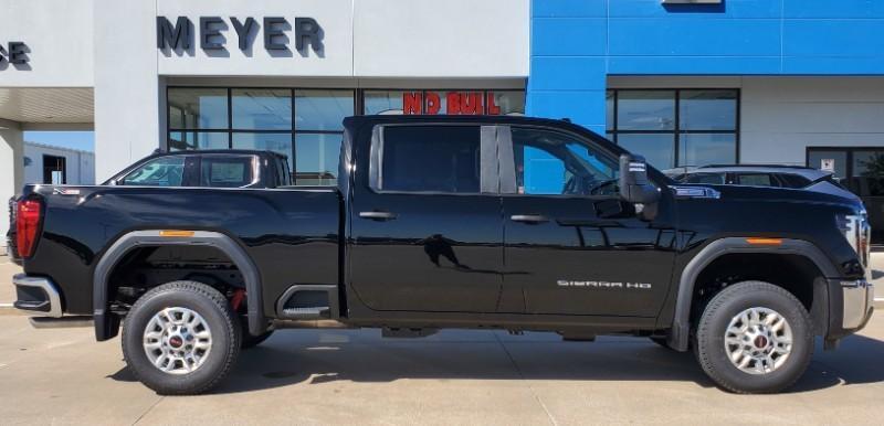 new 2025 GMC Sierra 2500 car, priced at $57,995