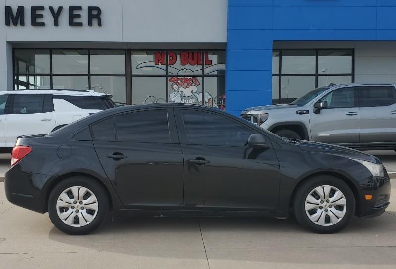 used 2014 Chevrolet Cruze car, priced at $6,995