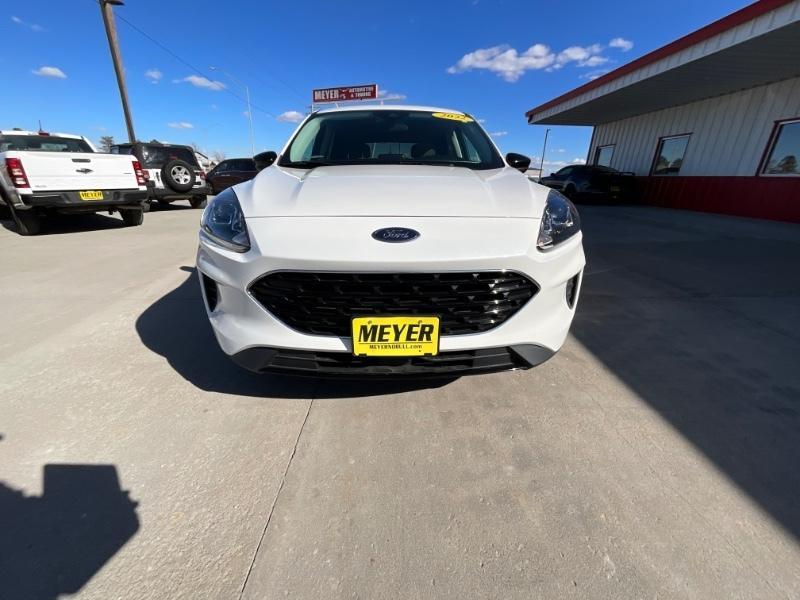 used 2022 Ford Escape car, priced at $19,995