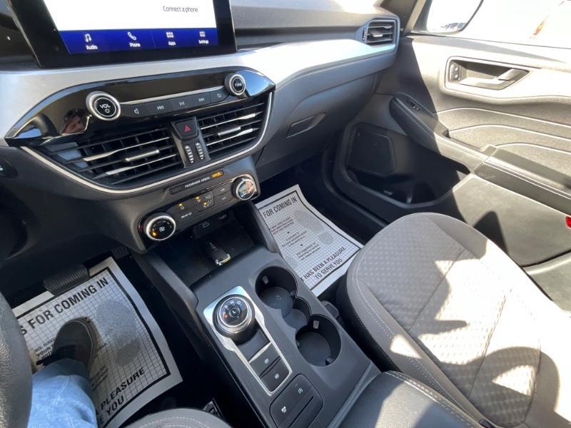 used 2022 Ford Escape car, priced at $19,995