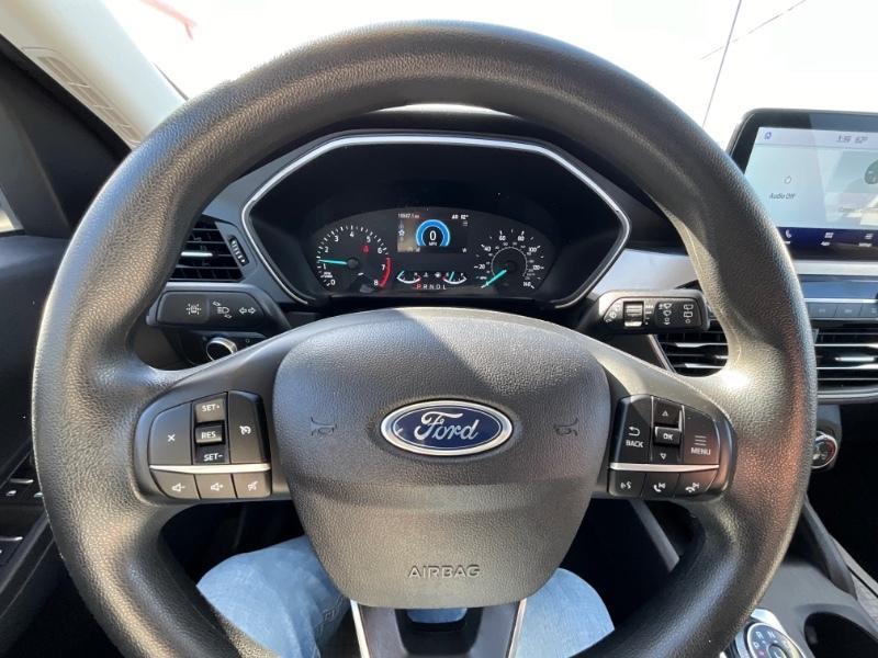 used 2022 Ford Escape car, priced at $19,995