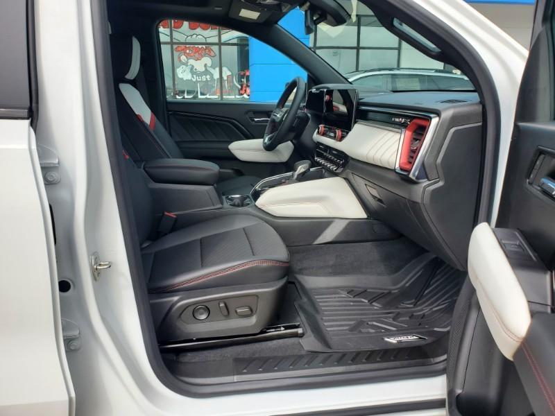 new 2024 GMC Canyon car, priced at $54,995