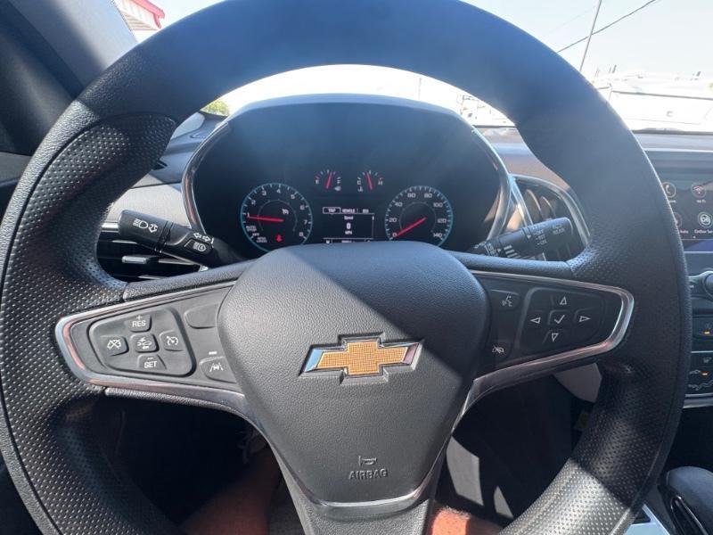 used 2023 Chevrolet Equinox car, priced at $22,995