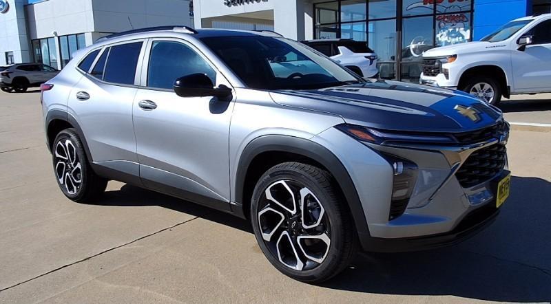 new 2026 Chevrolet Trax car, priced at $27,590