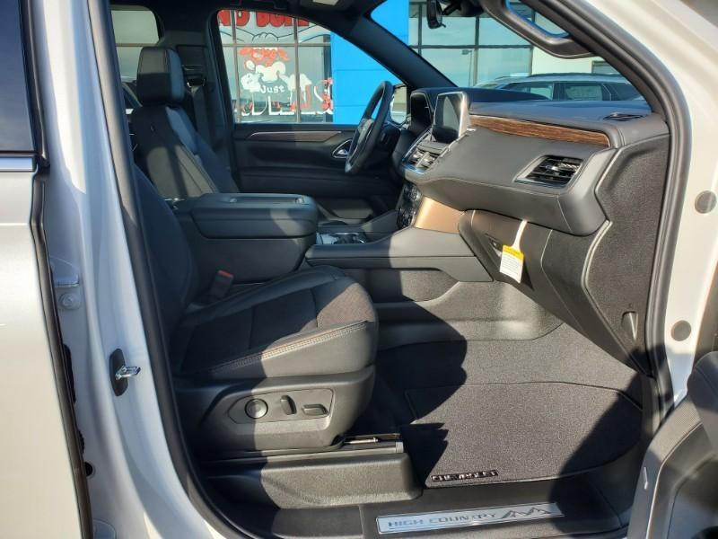 new 2024 Chevrolet Suburban car, priced at $85,995